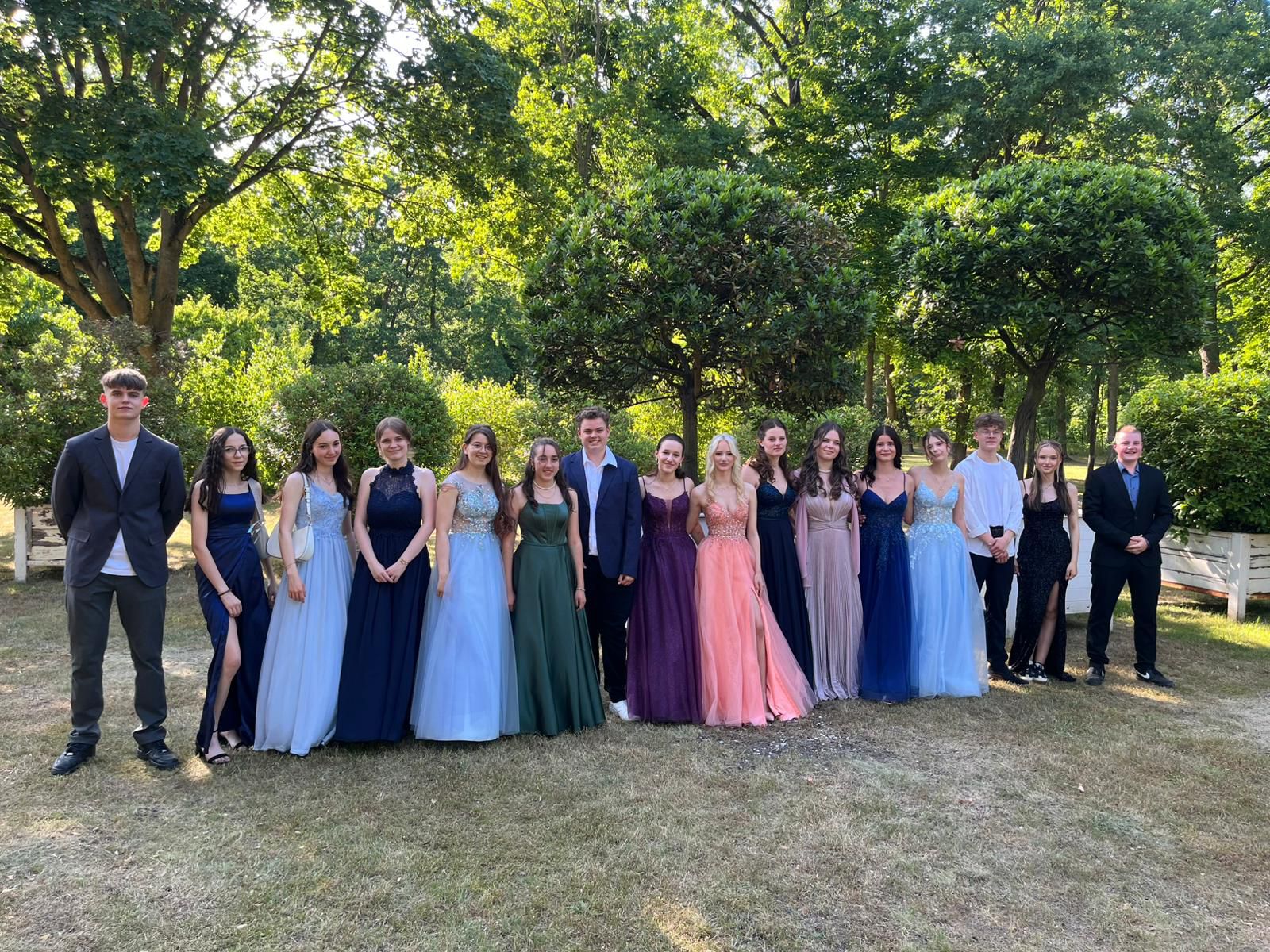 Absolventen der 10. Klasse